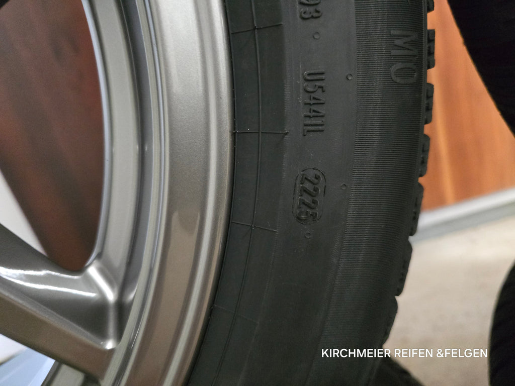 BMW 5er G60/G61 & i5 Winterkompletträder 18 Zoll 225/55 R18 Original Neu