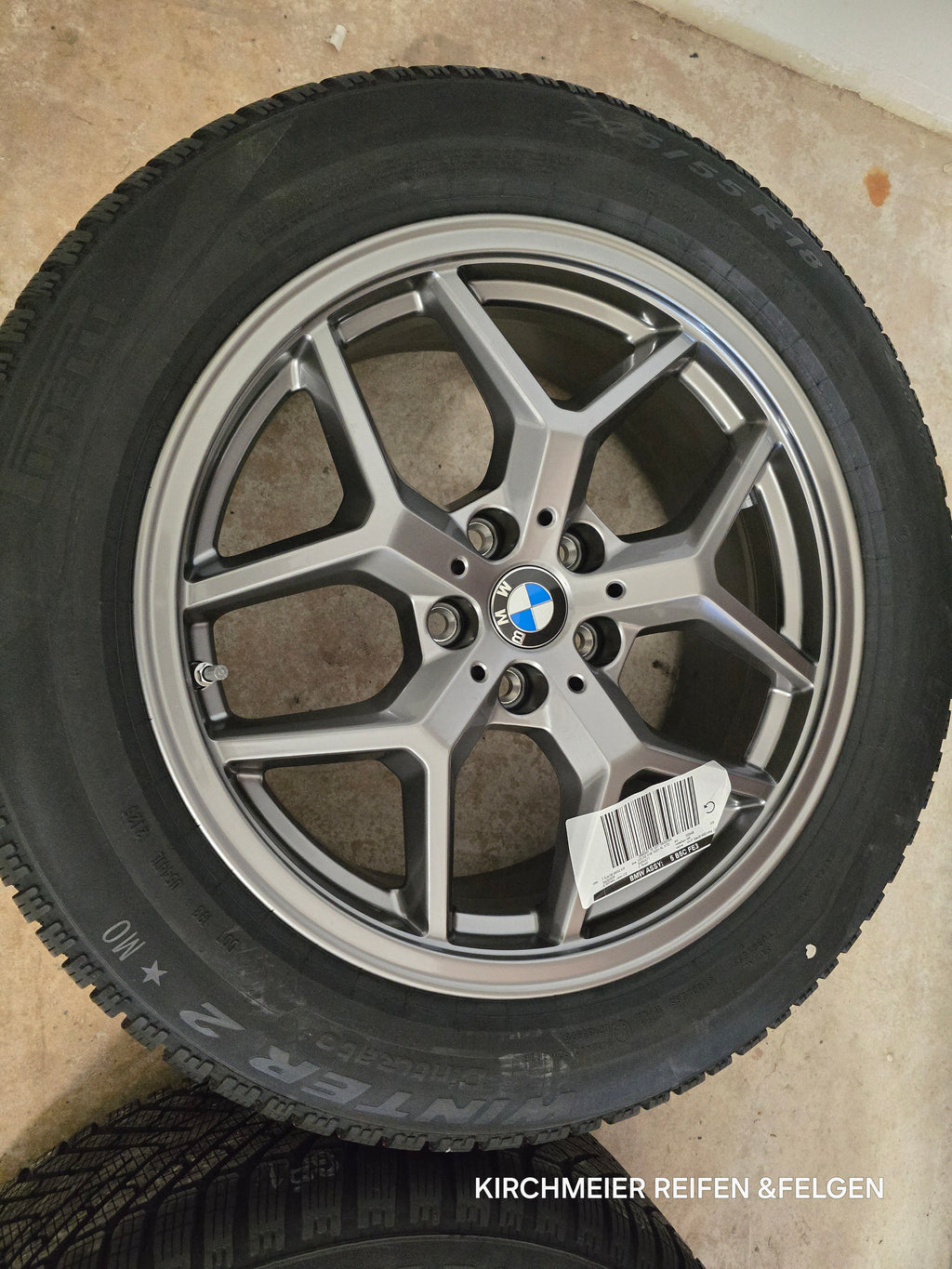 BMW 5er G60/G61 & i5 Winterkompletträder 18 Zoll 225/55 R18 Original Neu