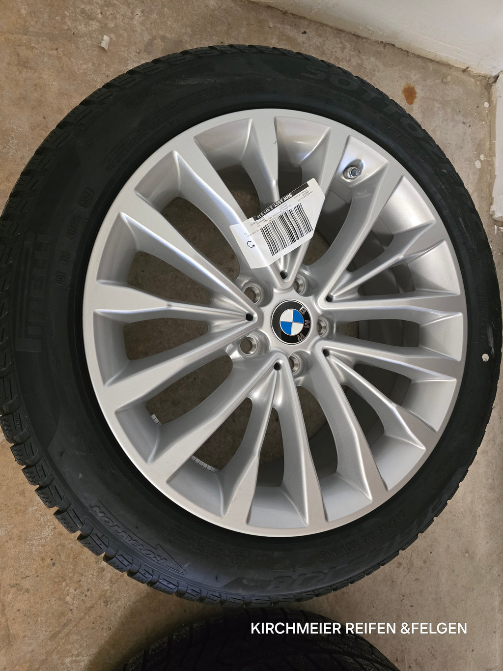 BMW 5er G30 G31 Winterkompletträder 18 Zoll 245-45 R18 Original Neu