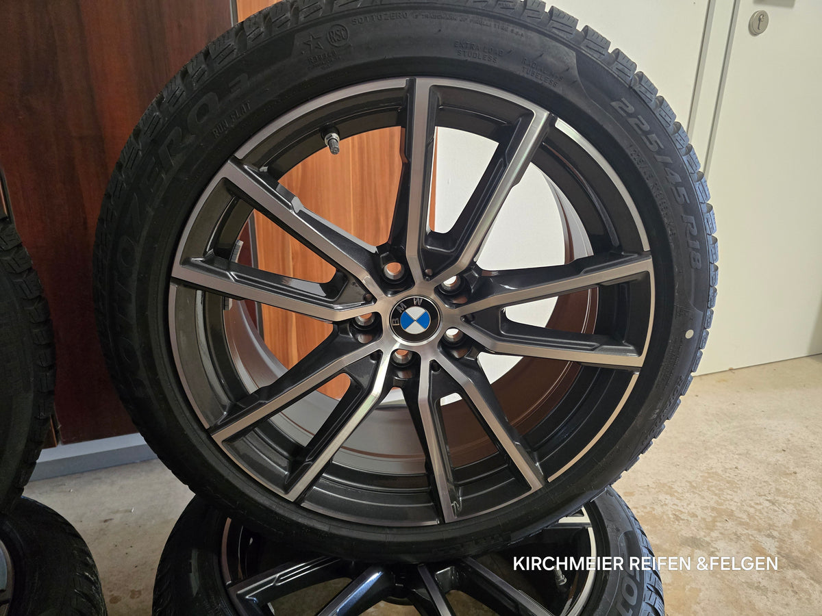 BMW 3er G20/G21, 4er G22/G23 & 2er G42 Winterräder 18 Zoll 225/45 R18 Original Neu