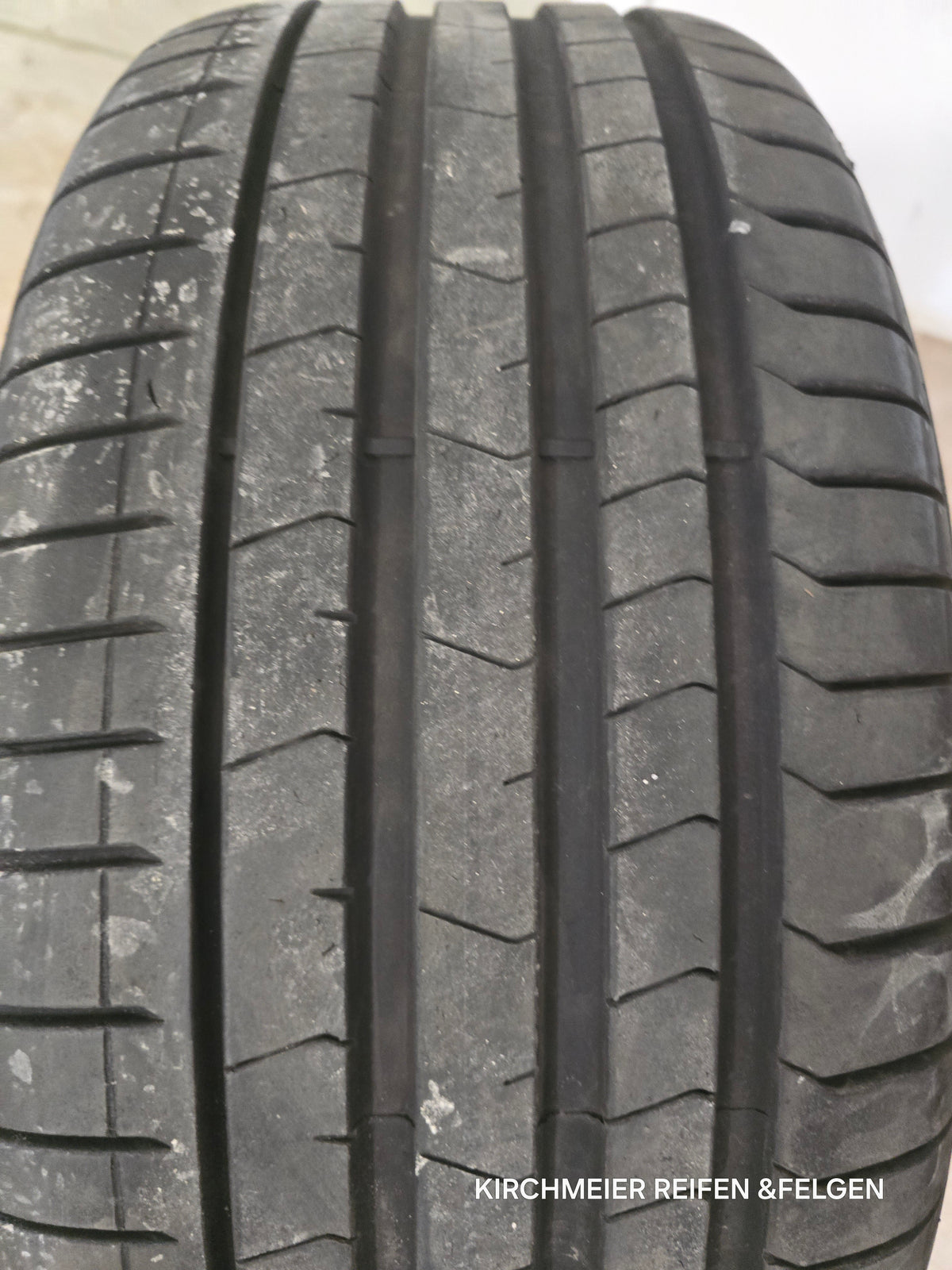 BMW X5 G05 & X6 G06 20 Zoll Sommerkompletträder 275/45 & 305/40 R20 740M Gebraucht