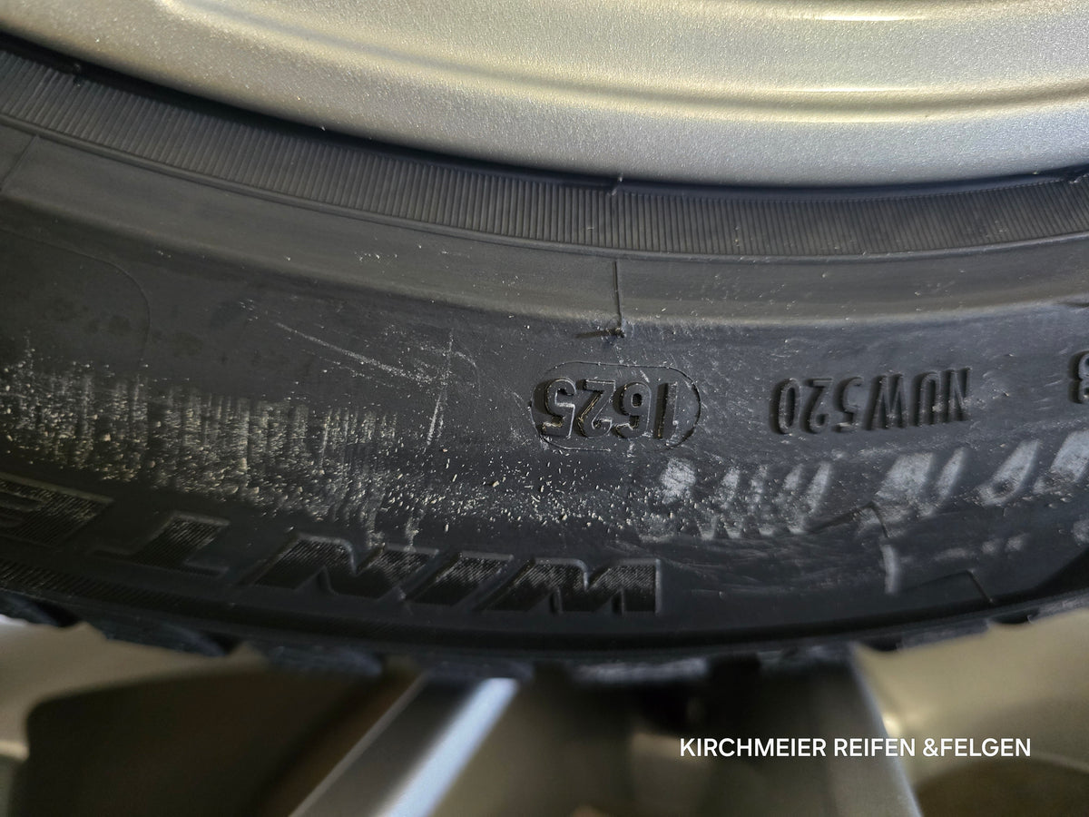 BMW 3er G20/G21, 4er G22/G23 & 2er G42 Winterräder 17 Zoll 225/50 R17 Original Neu