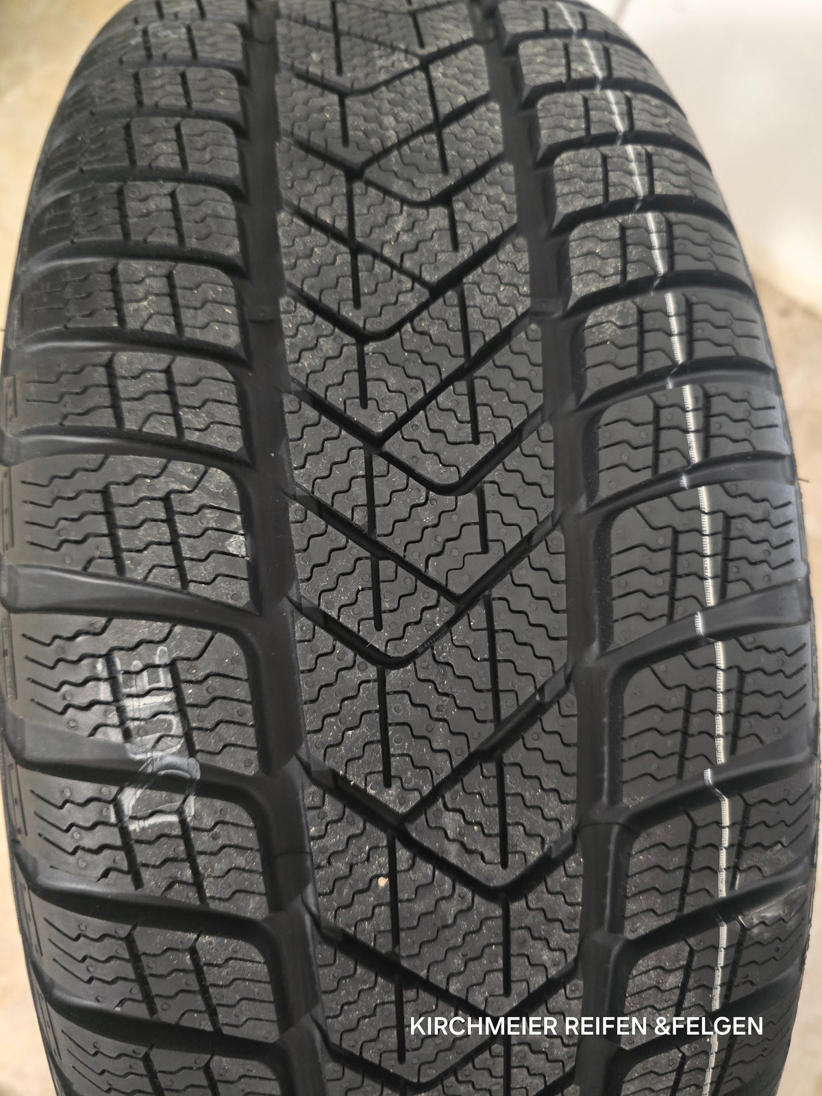 BMW 3er G20/G21, 4er G22/G23 & 2er G42 Winterräder 17 Zoll 225/50 R17 Original Neu